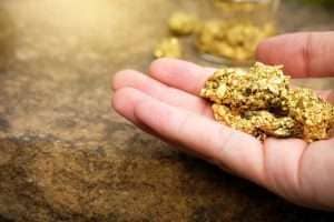 Факторы, мешающие росту золота