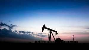 Цены на нефть растут после выхода данных о снижении запасов в США