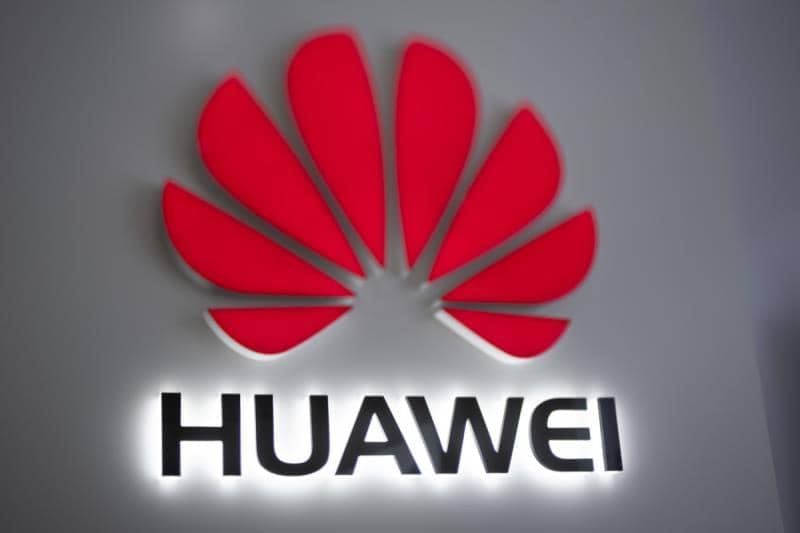 Huawei продает Honor компании Shenzhen Zhixin