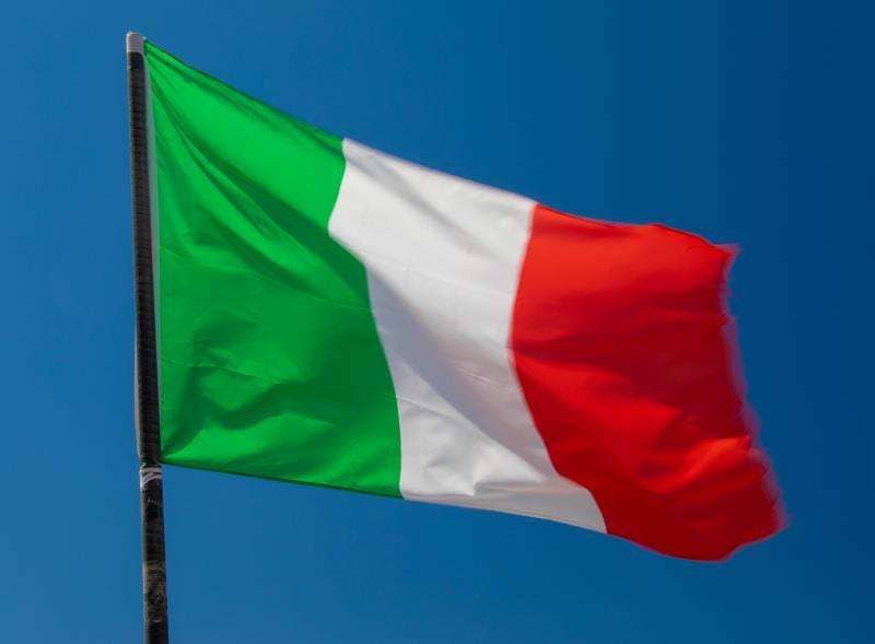 Розничные продажи в Италии снизились