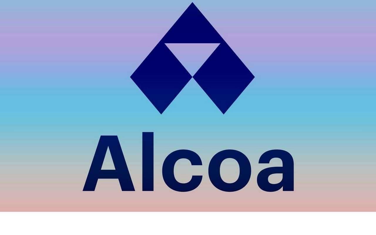 Чистый убыток компании Alcoa сократился