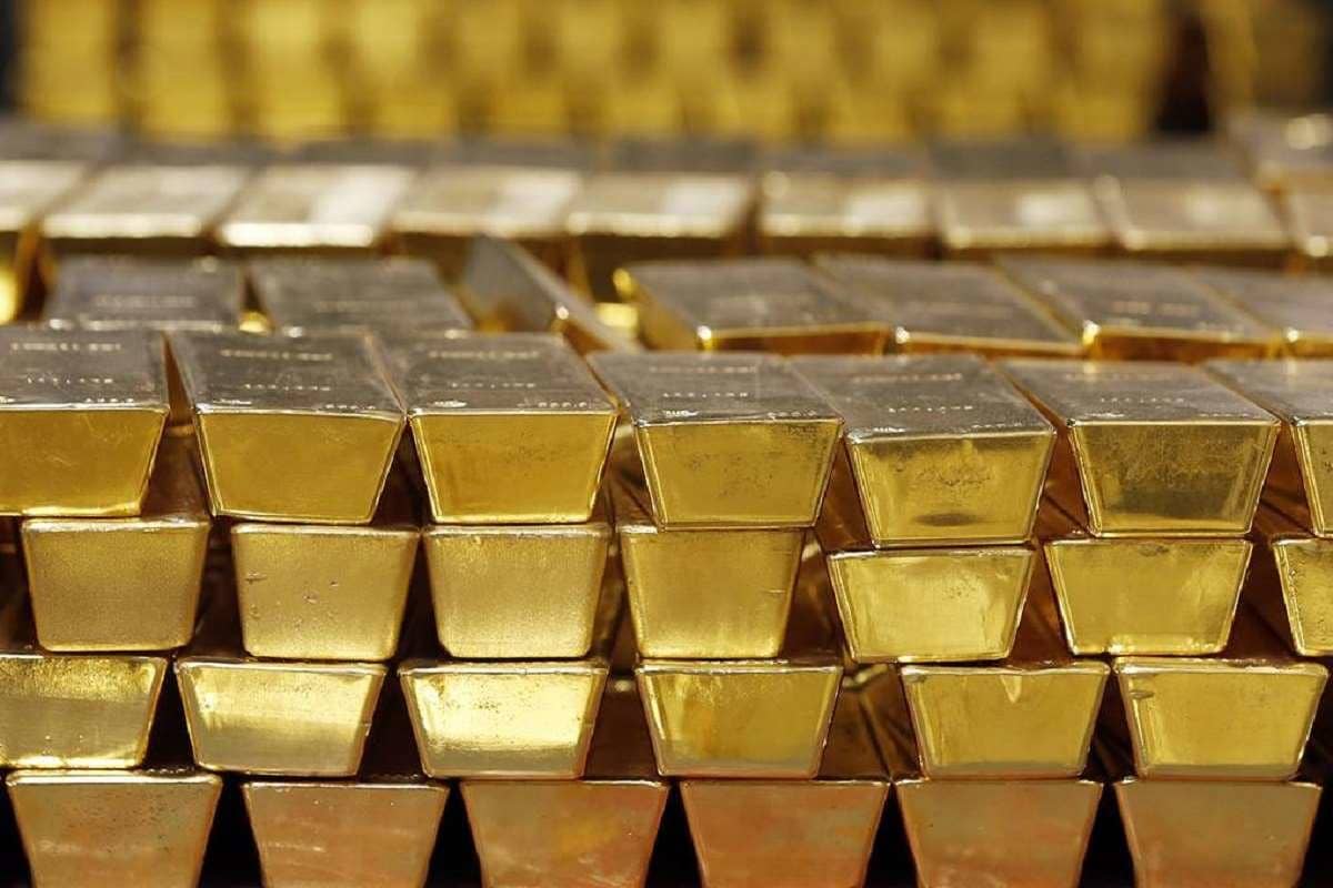 Золото и серебро растут в цене