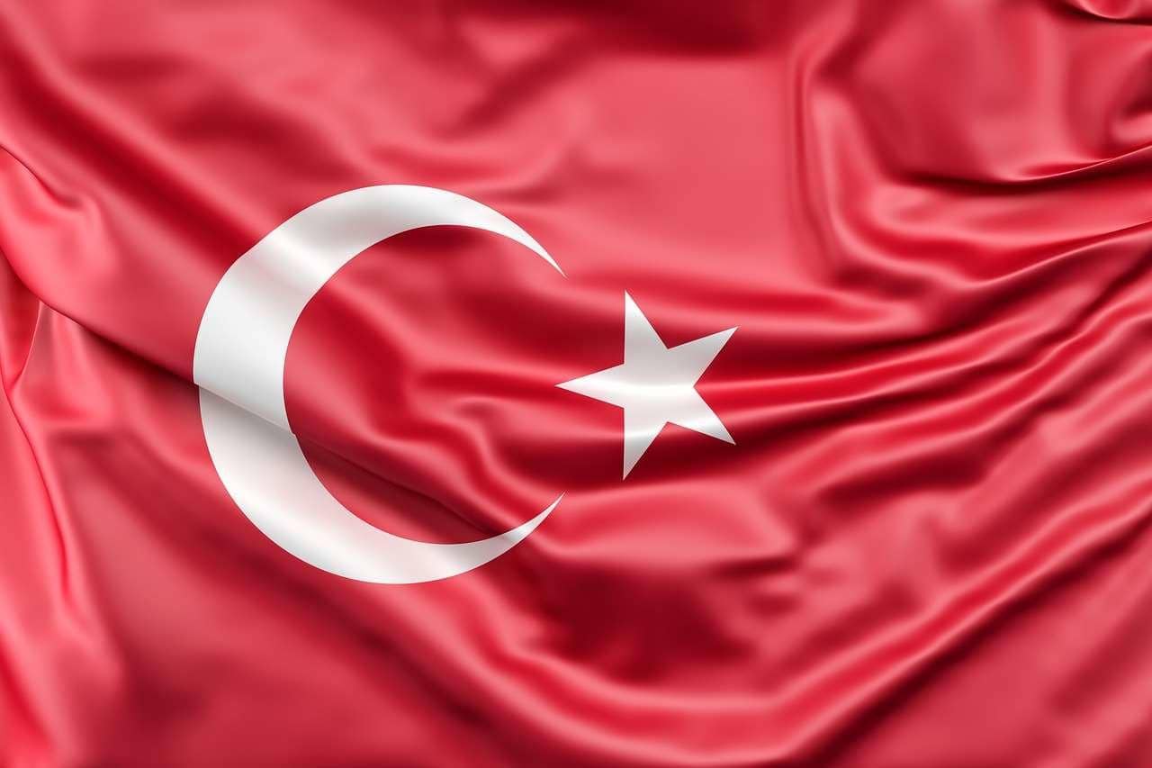 ЦБ Турции запретил оплату услуг криптовалютой