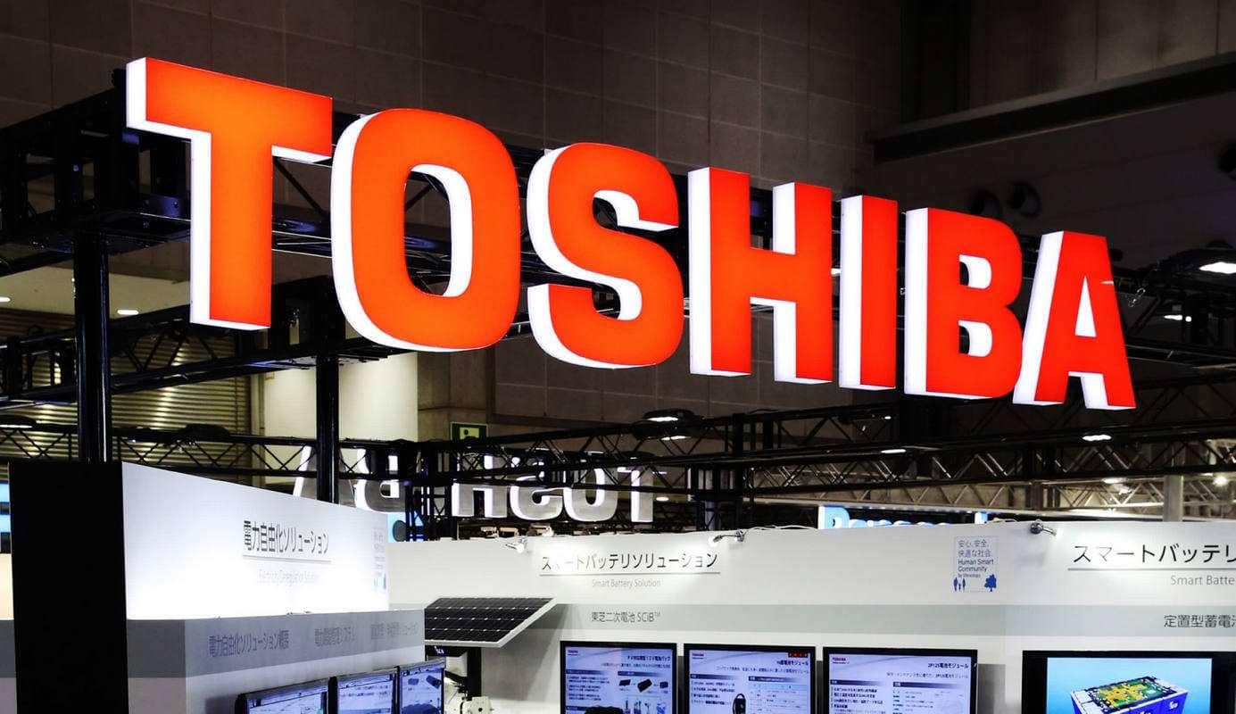 Toshiba завершила финансовый год с прибылью