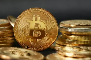 Как рассчитывается комиссия при переводах Bitcoin?