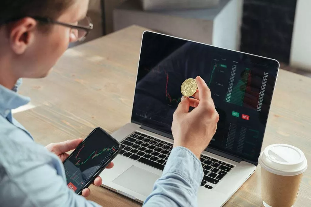 What is involved in the cost to start a crypto exchange?